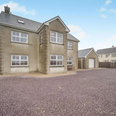 4 Bed In Oc-ii09887 Holiday home